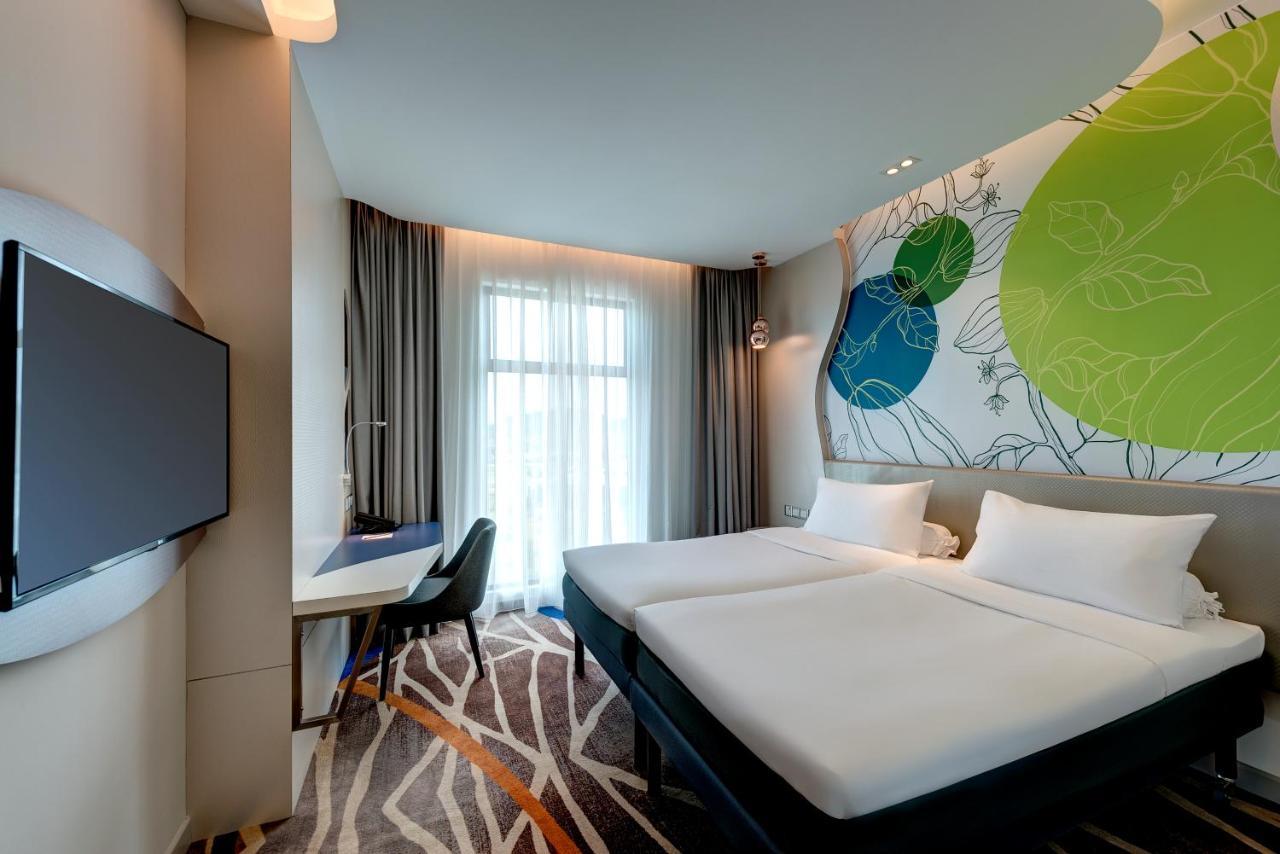 Ibis Styles Johor Iskandar Puteri Hotel ยะโฮร์บาห์รู ภายนอก รูปภาพ